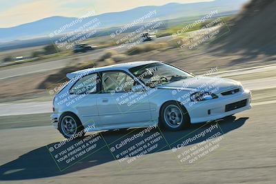 media/Dec-13-2025-Extreme Speed (Sat) [[d129ecb0b9]]/Beginner/Session 3 (Turn 5)/